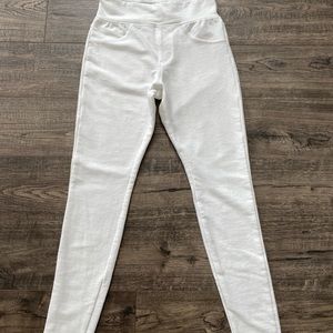 NWOT A New Day Super Soft Leggings